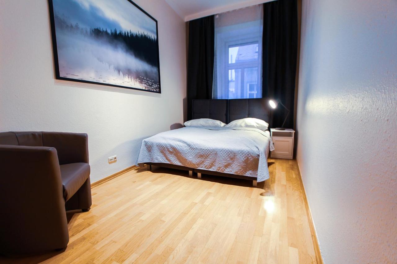 Apartment Erdberg I Contactless Check-In Wenen Buitenkant foto